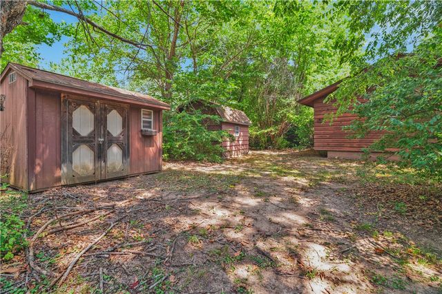 1165 Overcrest Street, Fayetteville, AR 72703