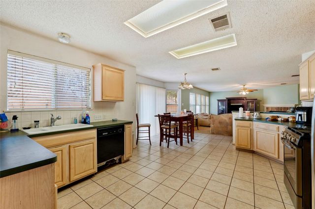 4008 Springwillow LN, Round Rock, TX 78681