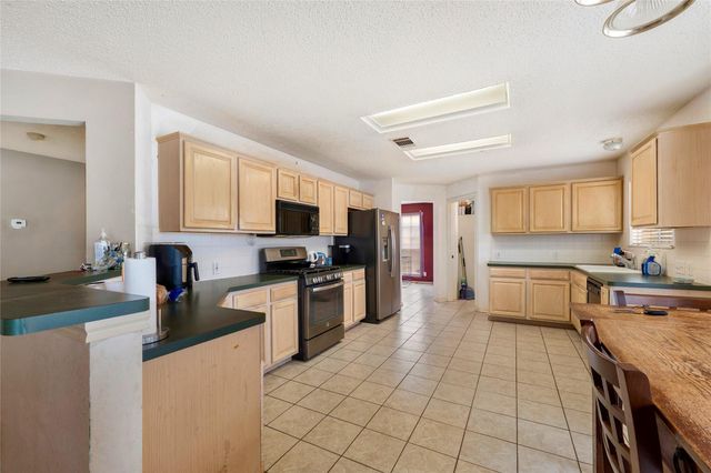 4008 Springwillow LN, Round Rock, TX 78681