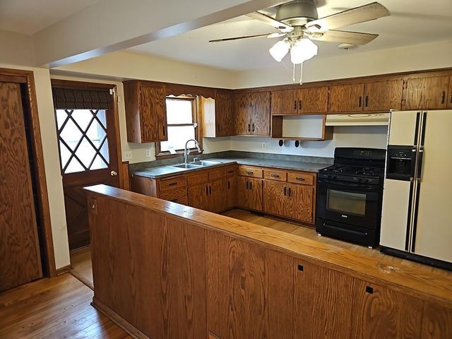 6017 Bethia Lane, Minneapolis, MN 55429