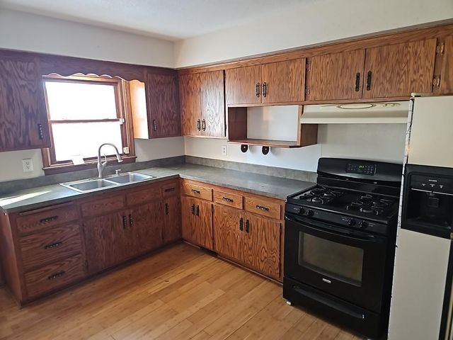 6017 Bethia Lane, Minneapolis, MN 55429