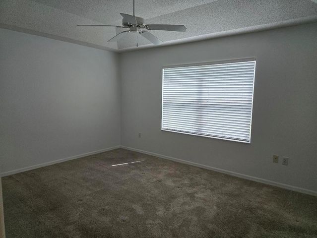 241 SW LAKE FOREST Way, Port St. Lucie, FL 34986