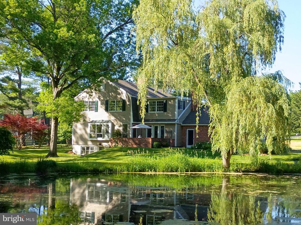 804 GENERAL STERLING DR, West Chester, PA 19382