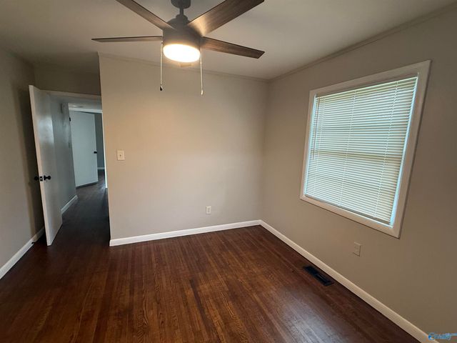 3218 Fairacres Road SW, Huntsville, AL 35805