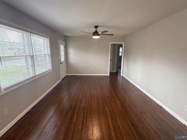 3218 Fairacres Road SW, Huntsville, AL 35805