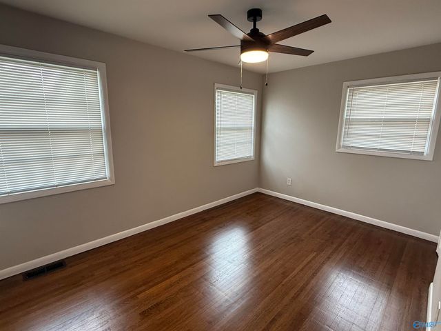 3218 Fairacres Road SW, Huntsville, AL 35805