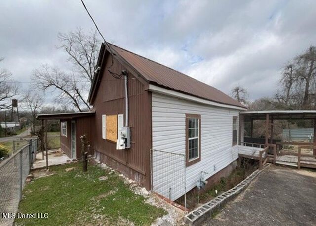 3104 10th Street, Meridian, MS 39301