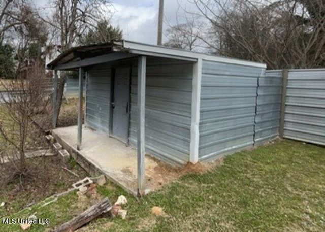 3104 10th Street, Meridian, MS 39301