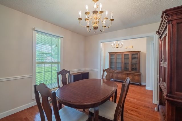 537 Big Oak Dr, Manchester, TN 37355