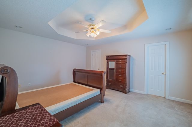 537 Big Oak Dr, Manchester, TN 37355