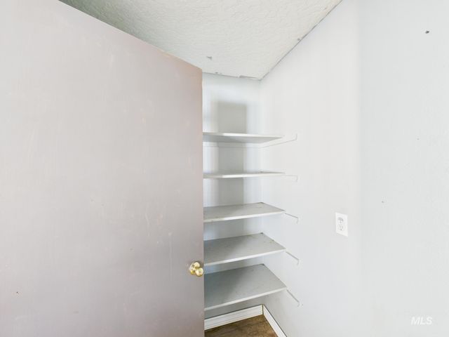 1427 Missoula Way, Caldwell, ID 83605