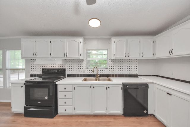 3615 Brazewell Road, Cleveland, TX 77328
