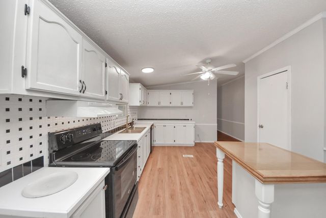 3615 Brazewell Road, Cleveland, TX 77328