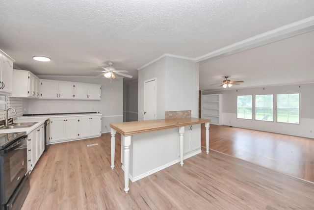 3615 Brazewell Road, Cleveland, TX 77328