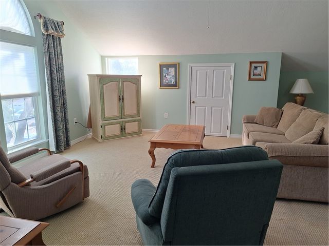 1914 Westminster Circle 13-4, Vero Beach, FL 32966