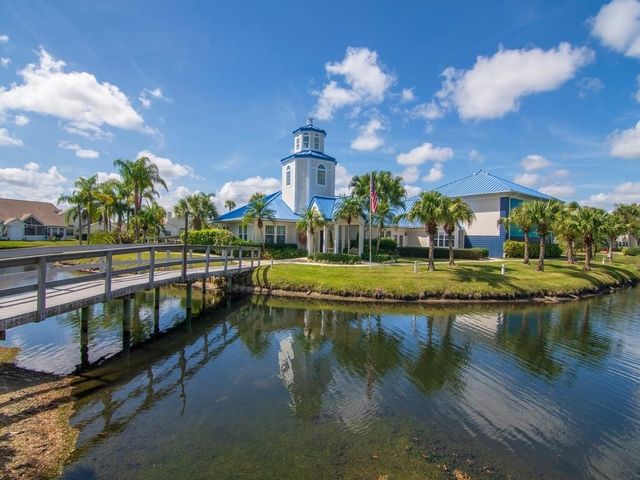 1914 Westminster Circle 13-4, Vero Beach, FL 32966