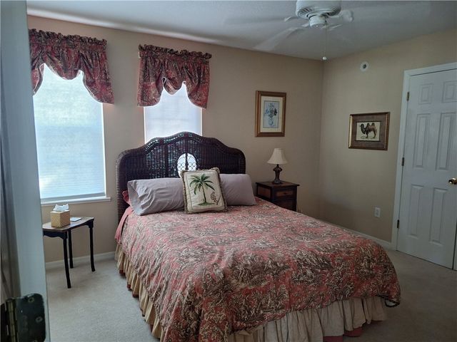 1914 Westminster Circle 13-4, Vero Beach, FL 32966