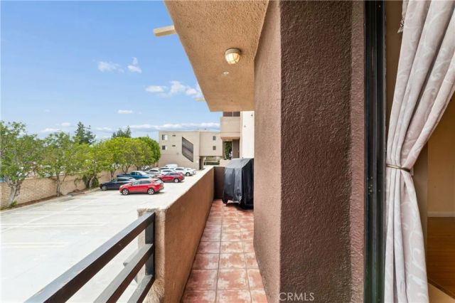 7826 Topanga Canyon 220, Canoga Park, CA 91304