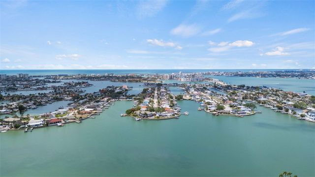 7010 PARK STREET S, St Petersburg, FL 33707