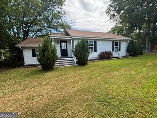 219 Buena Vista Street, Winder, GA 30680