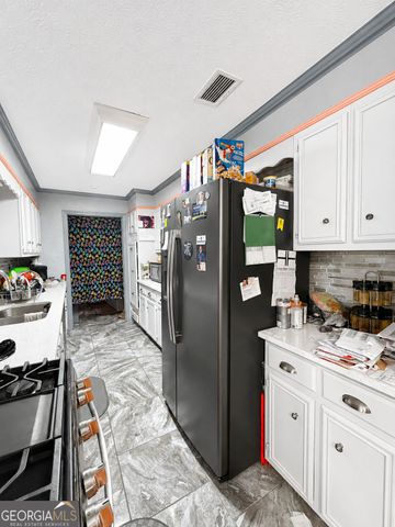 840 Sugar Creek Drive SE, Conyers, GA 30094