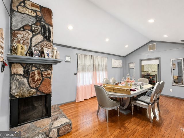 840 Sugar Creek Drive SE, Conyers, GA 30094