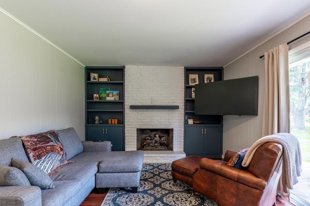 2727 Roscommon Drive, Fort Wayne, IN 46805