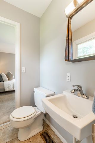 2727 Roscommon Drive, Fort Wayne, IN 46805
