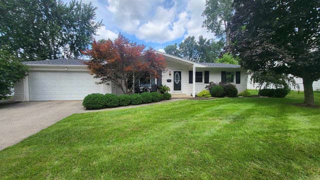 2727 Roscommon Drive, Fort Wayne, IN 46805
