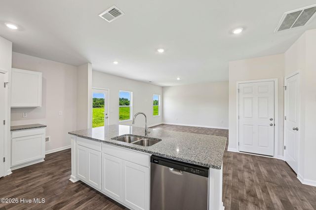 211 Hallwood Drive, Pikeville, NC 27863