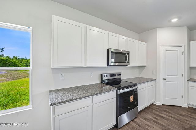 211 Hallwood Drive, Pikeville, NC 27863