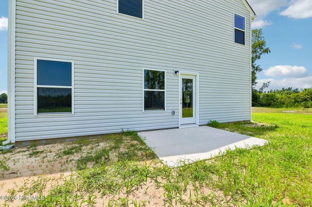 211 Hallwood Drive, Pikeville, NC 27863
