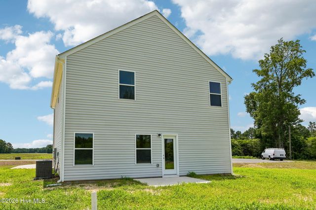 211 Hallwood Drive, Pikeville, NC 27863
