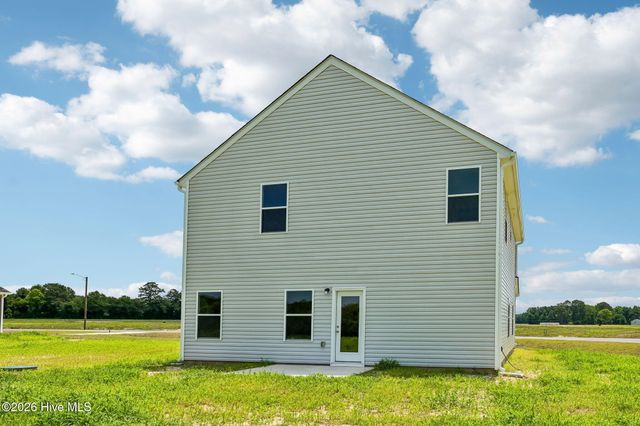 211 Hallwood Drive, Pikeville, NC 27863