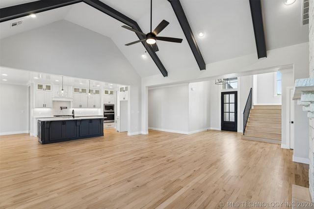 31411 E Two Socks Drive, Broken Arrow, OK 74014
