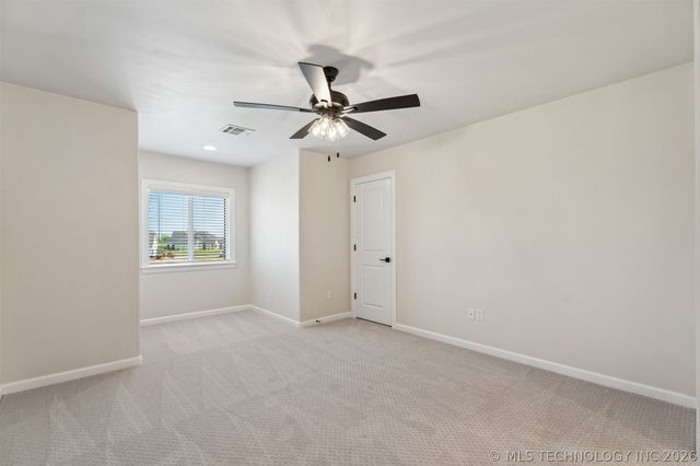 31411 E Two Socks Drive, Broken Arrow, OK 74014