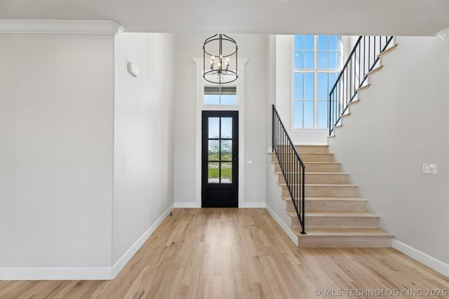 31411 E Two Socks Drive, Broken Arrow, OK 74014