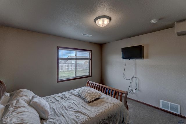 764 RADIAL LN, Box Elder, SD 57719