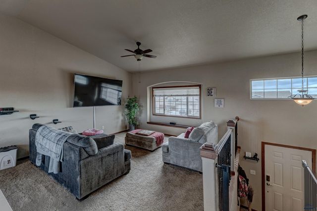 764 RADIAL LN, Box Elder, SD 57719