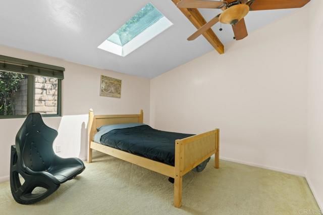 10880 Hess Drive, La Mesa, CA 91941