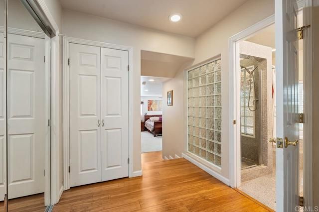 10880 Hess Drive, La Mesa, CA 91941