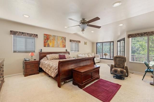 10880 Hess Drive, La Mesa, CA 91941