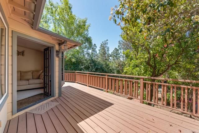 10880 Hess Drive, La Mesa, CA 91941