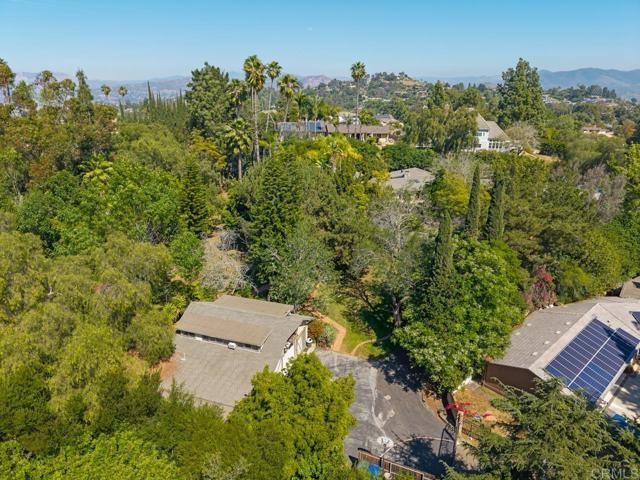 10880 Hess Drive, La Mesa, CA 91941