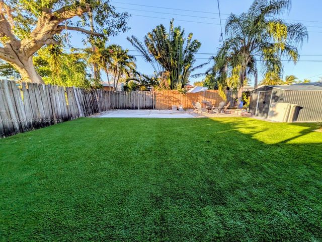 301 NW 51st St 0, Oakland Park, FL 33309