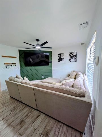 301 NW 51st St 0, Oakland Park, FL 33309