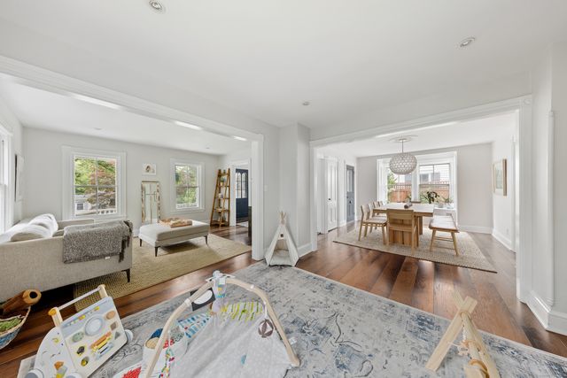 25 Raymond Street, Darien, CT 06820