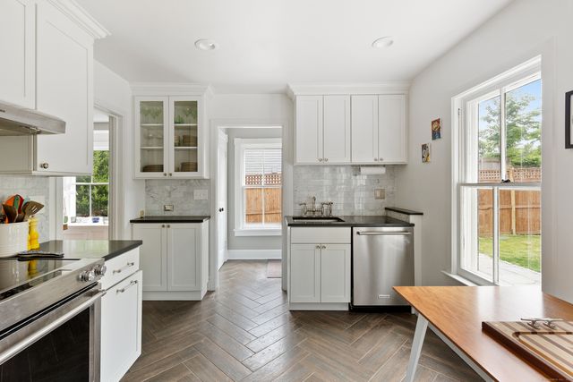 25 Raymond Street, Darien, CT 06820