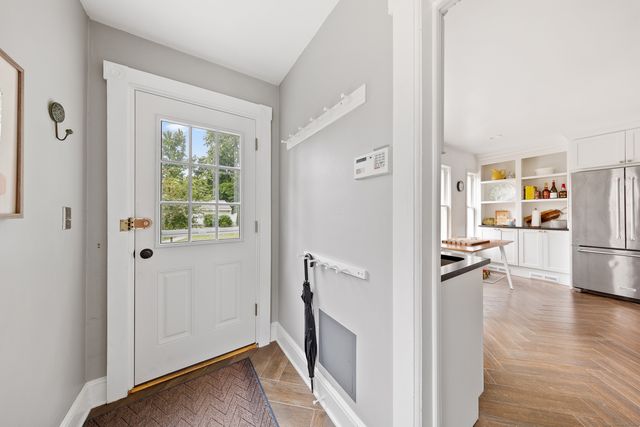 25 Raymond Street, Darien, CT 06820