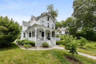 25 Raymond Street, Darien, CT 06820